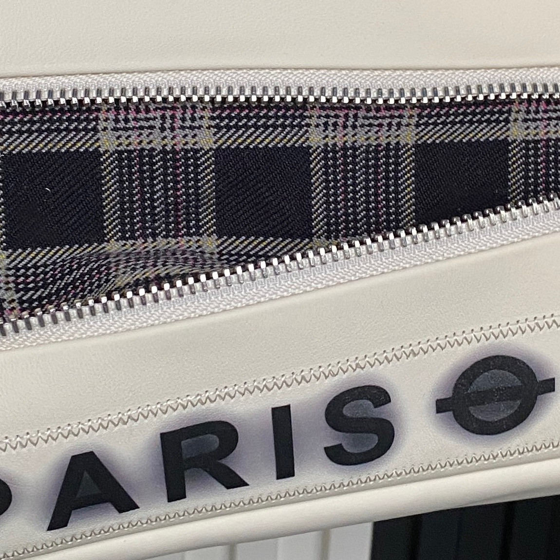 Ch**el Vintage Graffiti Tote Airport Bag 36x24x12cm