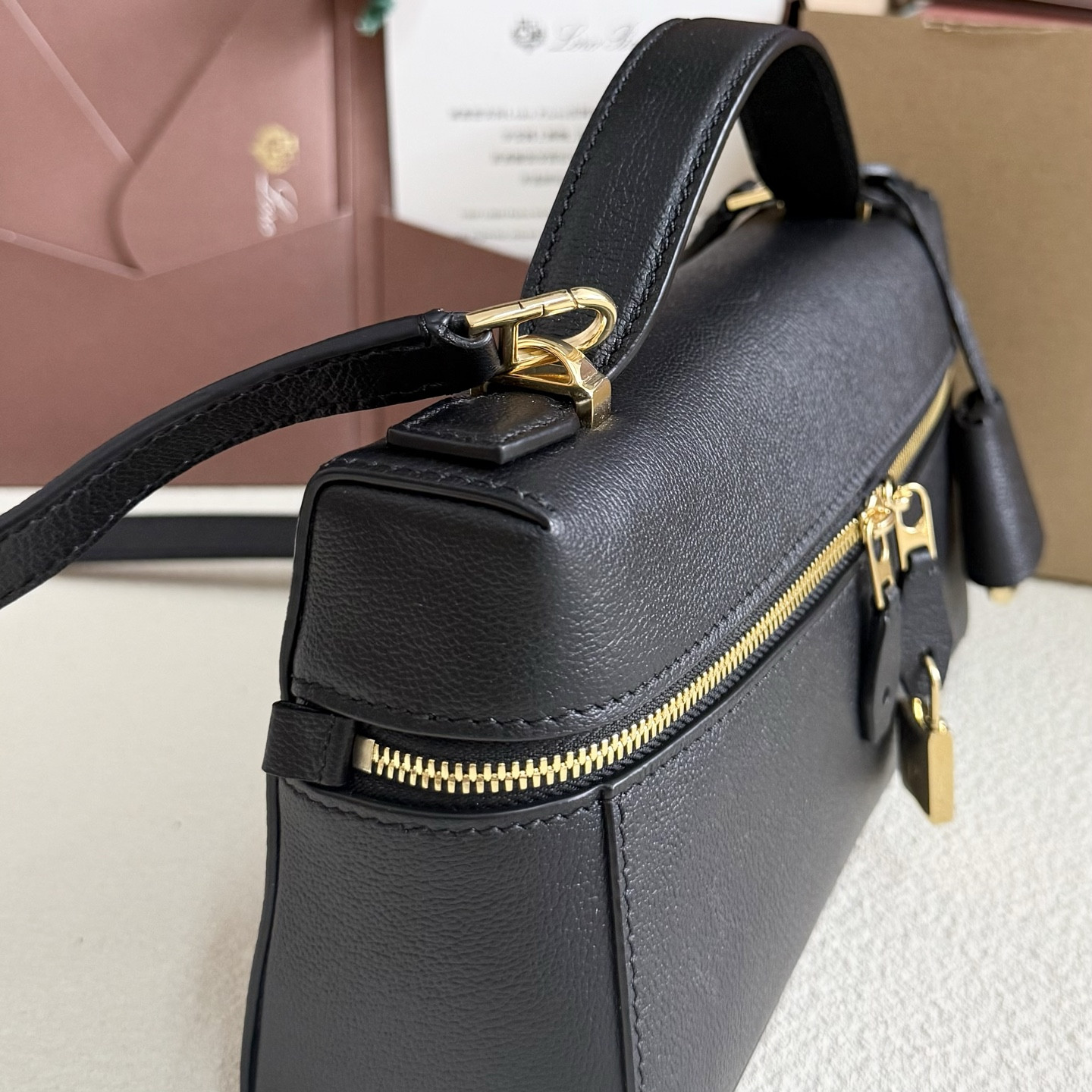 L0r0 P1ana Extra Bag L23 23x12x7cm