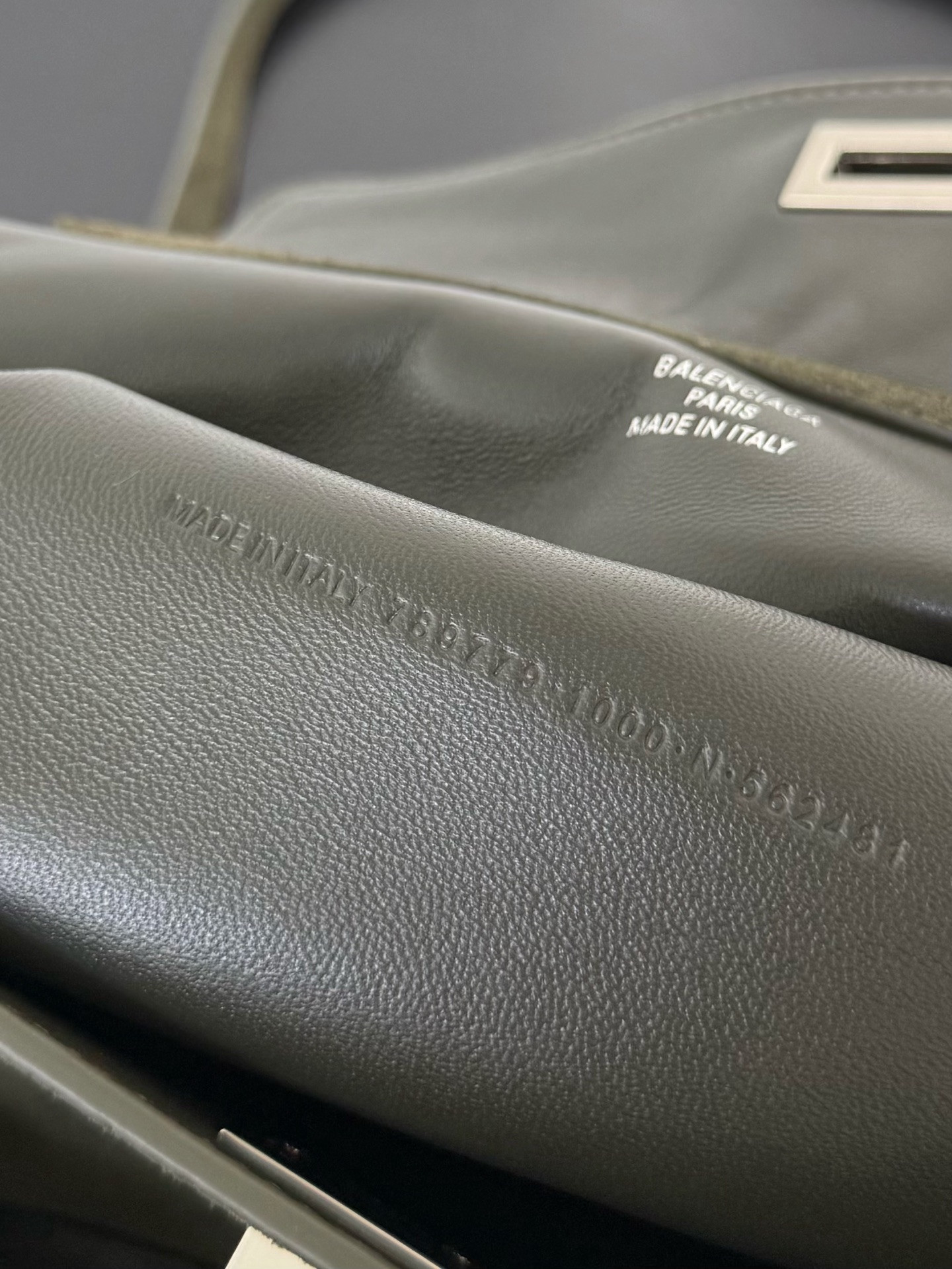 Ba1en*iaga Rodeo Small 28.9x20x9.9cm