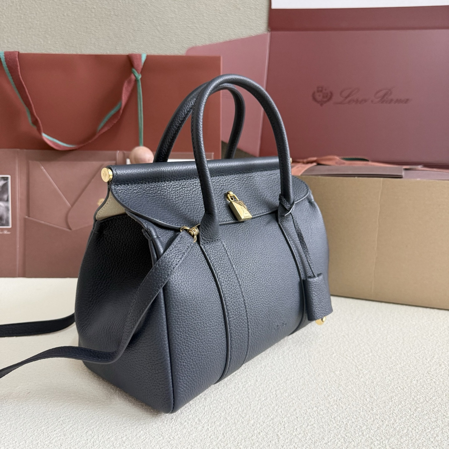 L0r0 P1ana Loom L25 Calfskin Deep Royal Blue 25x18x12.5cm