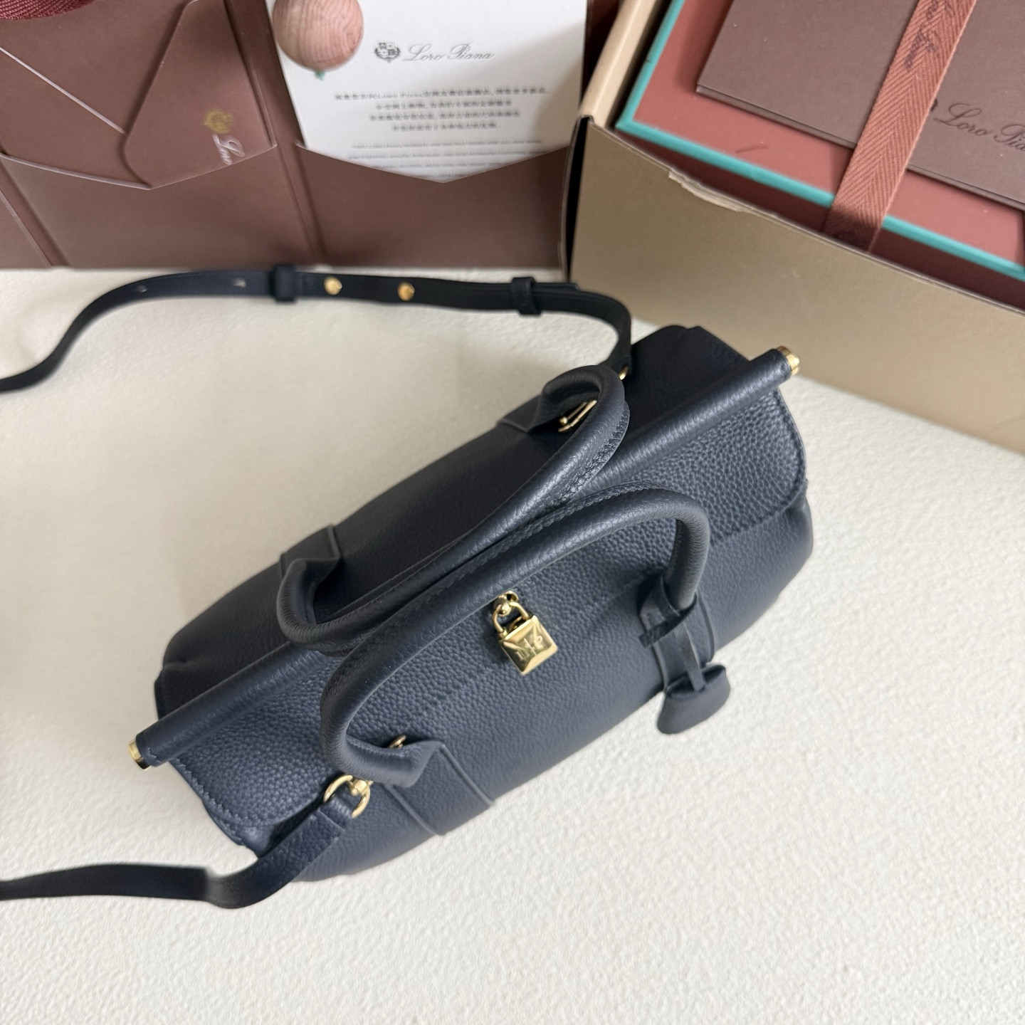 L0r0 P1ana Loom L25 Calfskin Deep Royal Blue 25x18x12.5cm