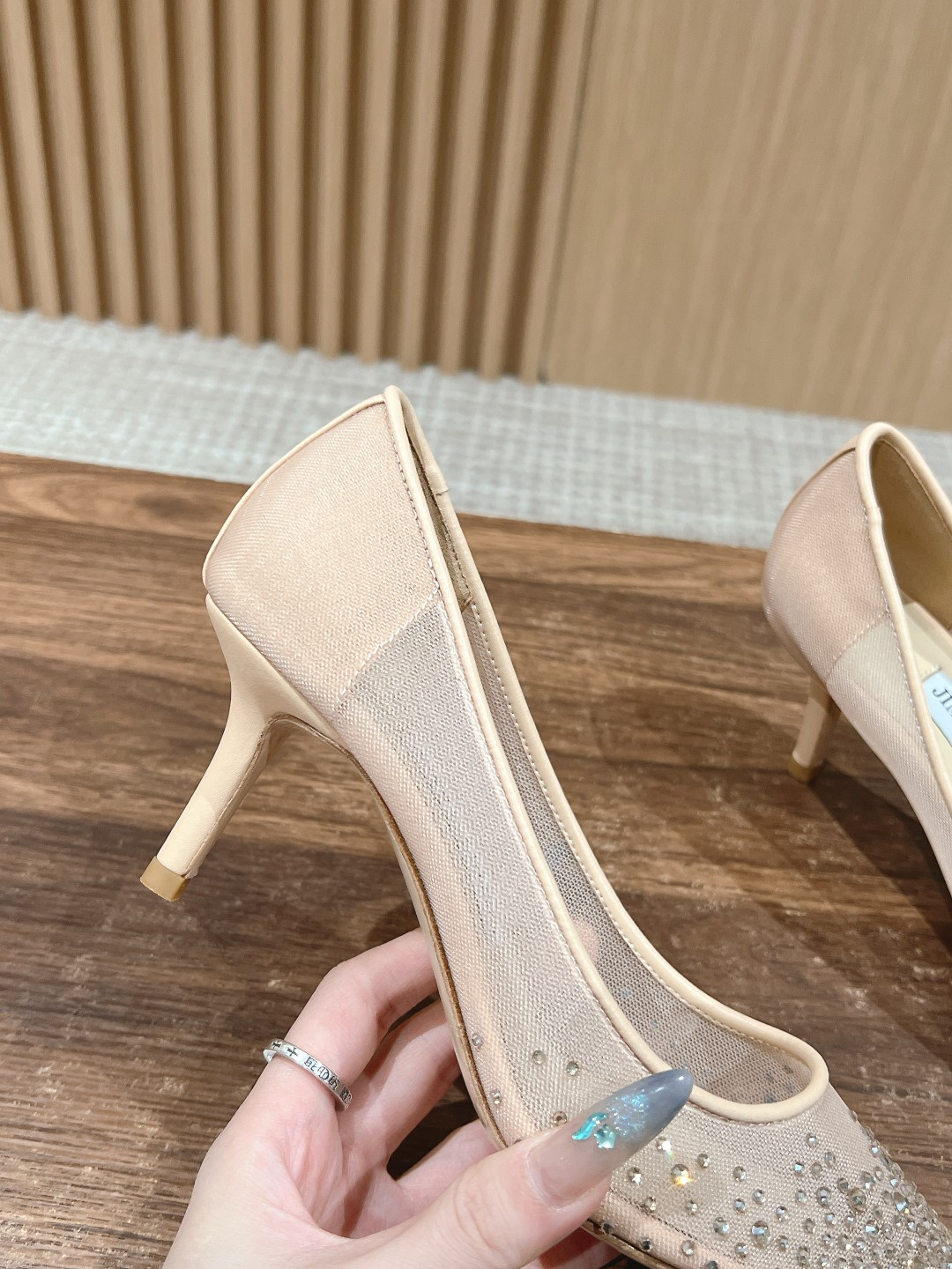 UA J1m*y Ch00 Pointed Pumps
