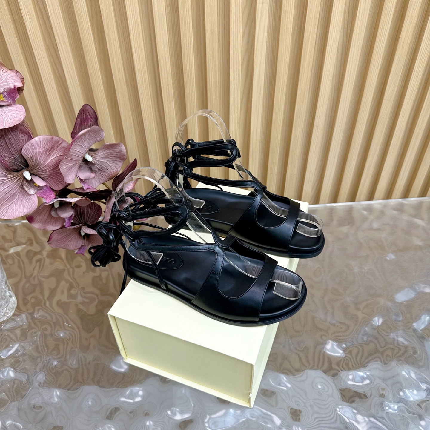 UA J1m*y Ch00 Sandals