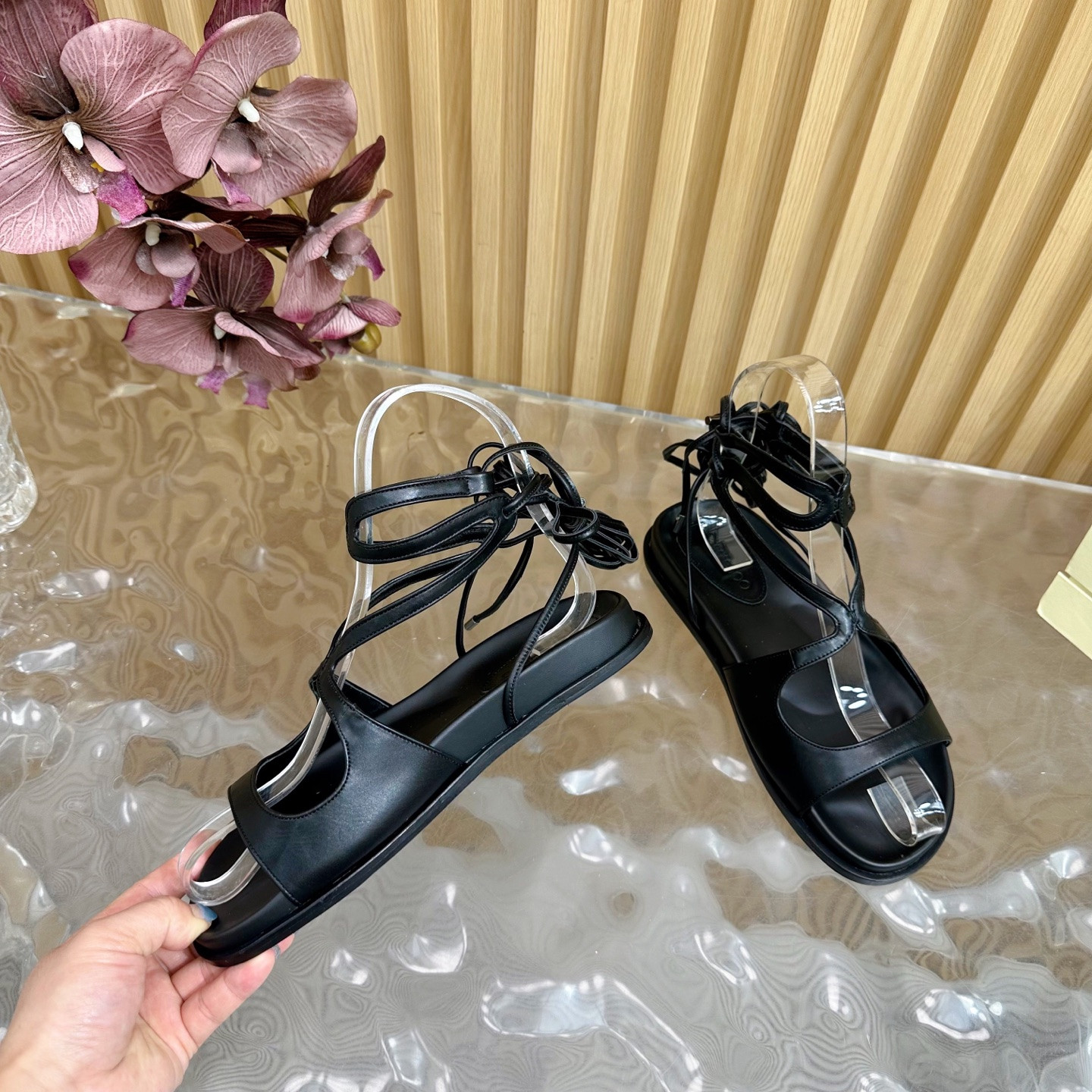 UA J1m*y Ch00 Sandals