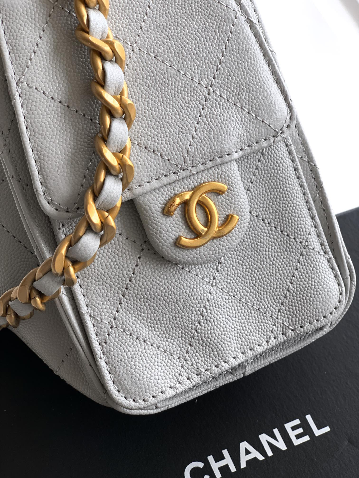 Ch**el 25C Bucket Bag 20x22x12.5cm