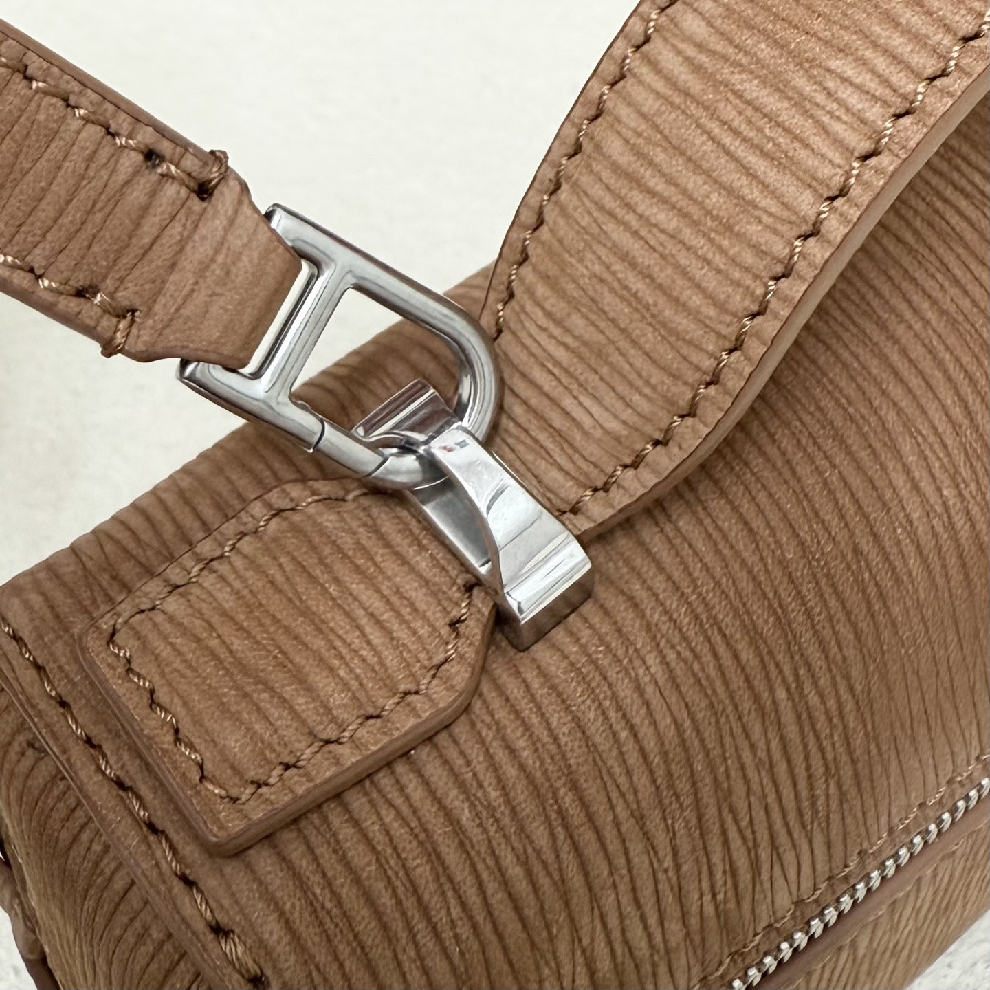 L0r0 P1ana Extra Bag L23 23x12x7cm