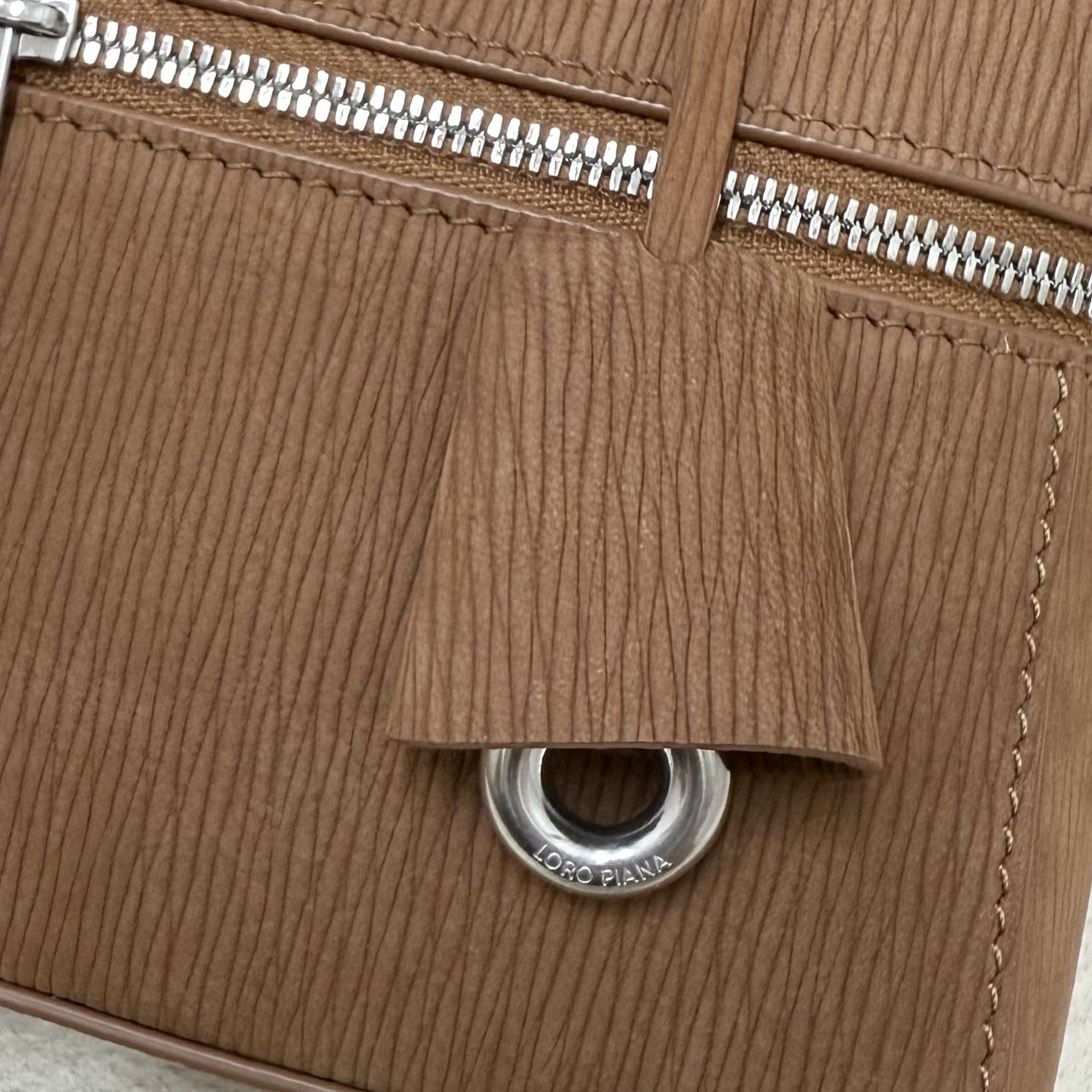 L0r0 P1ana Extra Bag L23 23x12x7cm