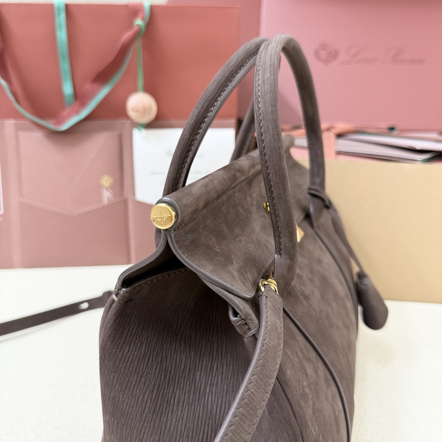 L0r0 P1ana Loom L25 25x18x12.5cm