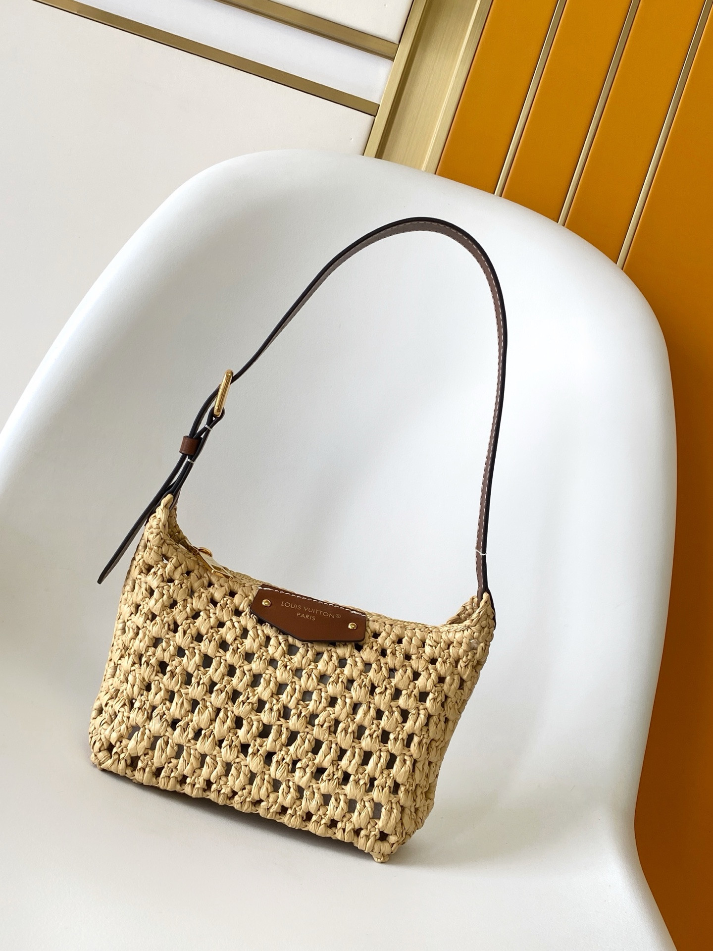 LV Hills Pochette M14304 18.5x11x6.5cm