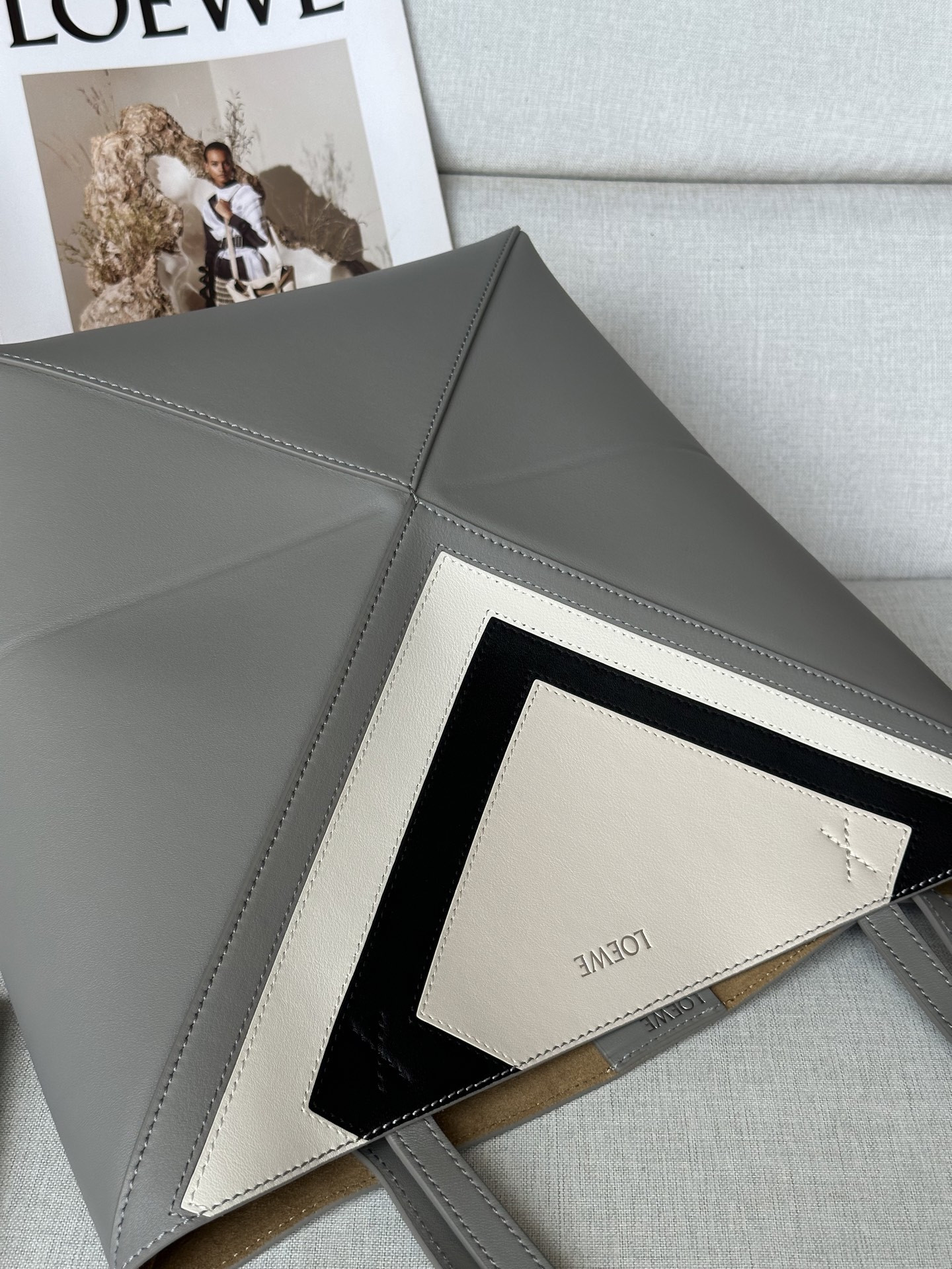 LOEWE x Albers Medium Puzzle Fold Tote in Nappa Calfskin 31.5x25.5x14.5cm