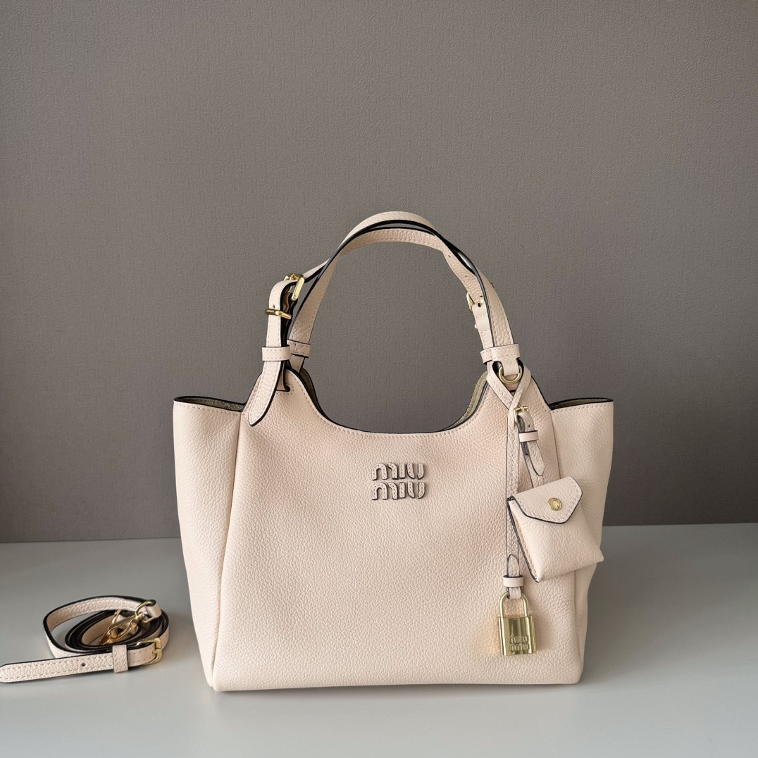 Miu Miu Leather Handbag 20x25.5x13cm