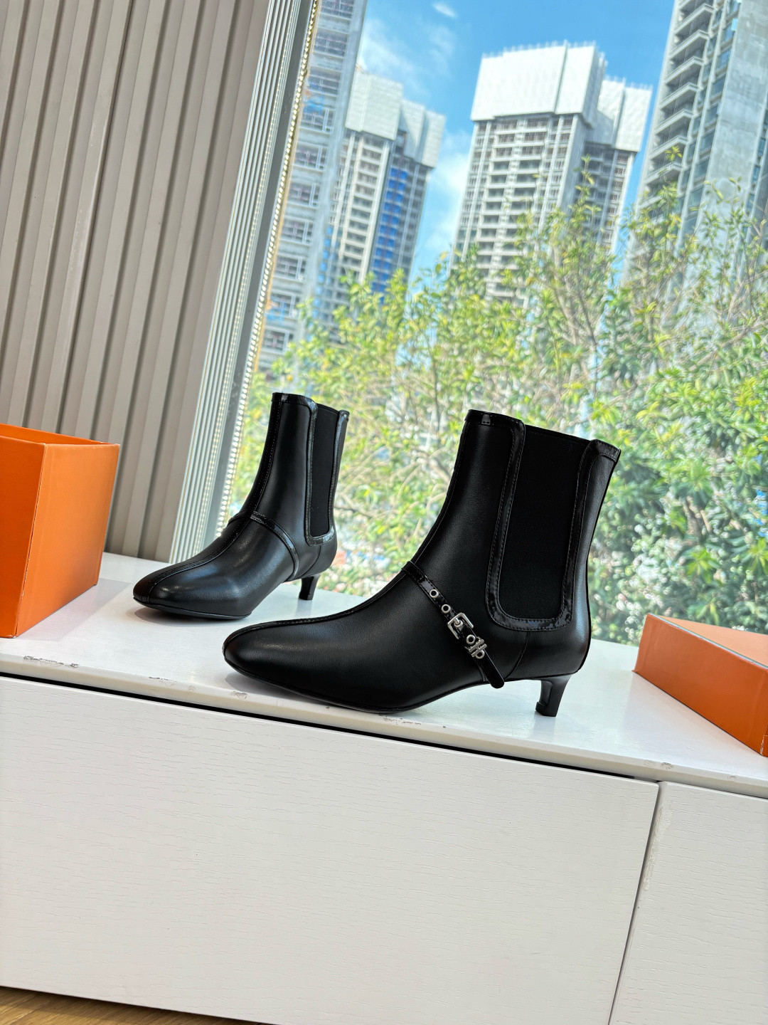 UA H**me5 Lolita Ankle Boot 4cm Heel