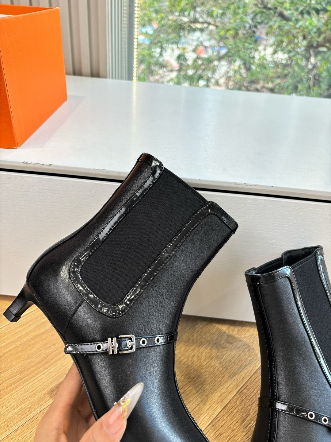 UA H**me5 Lolita Ankle Boot 4cm Heel