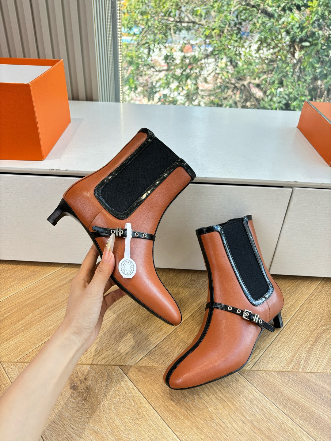 UA H**me5 Lolita Ankle Boot 4cm Heel