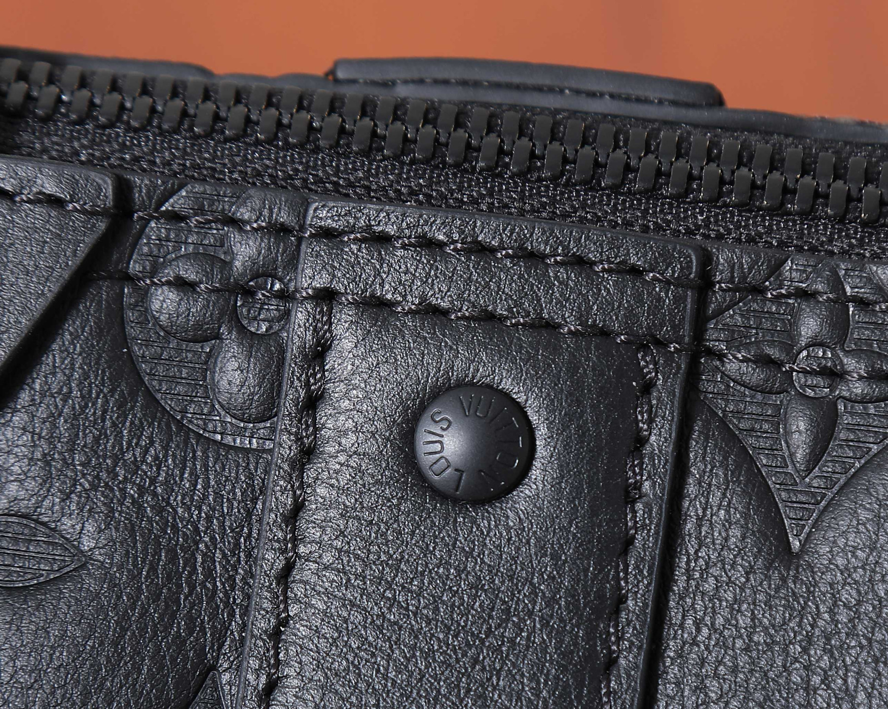 LV City Keepall M26750 27.5x16.5x15cm