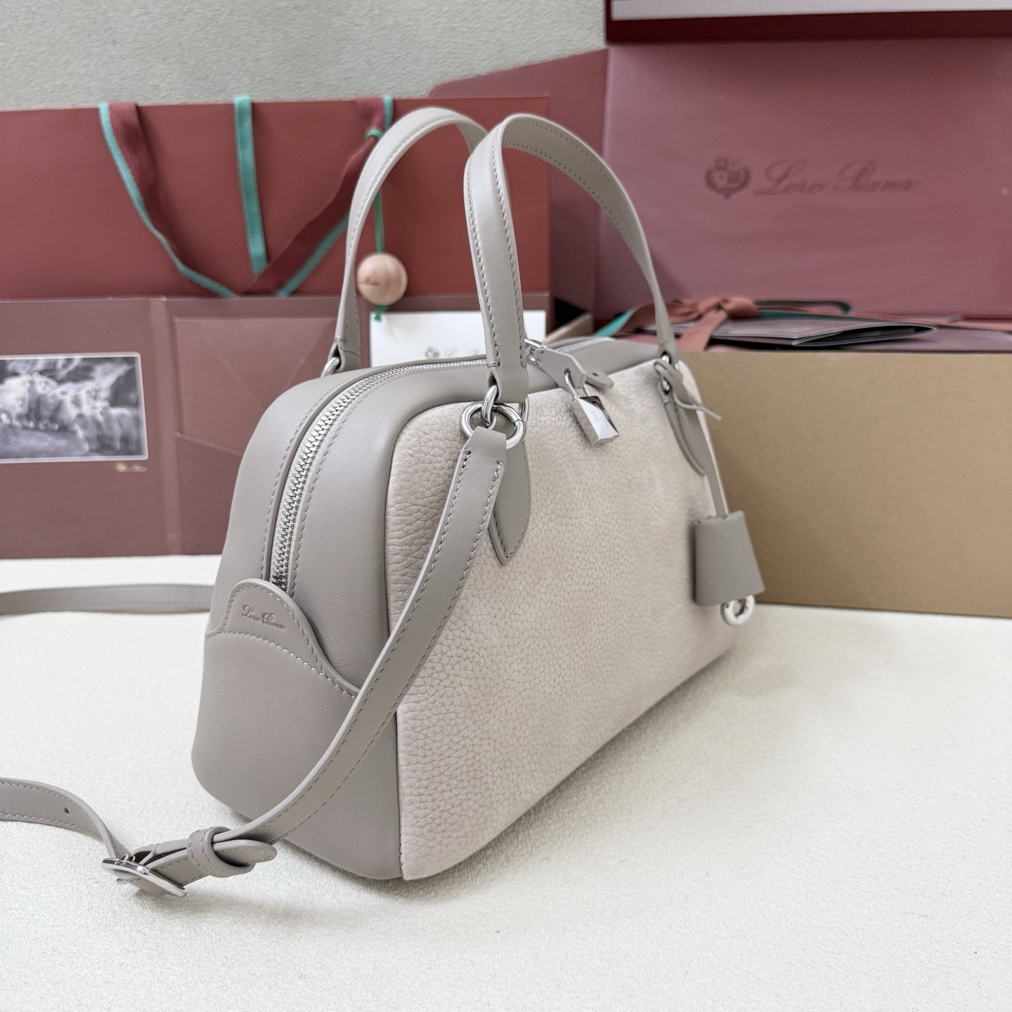 L0r0 P1ana Small Needle Bag 31x15x16cm