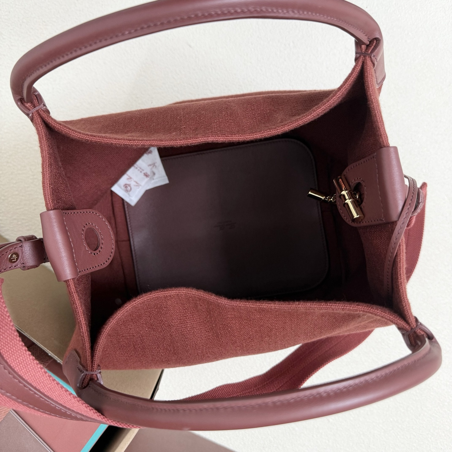 L0r0 P1ana Large Bale Cotton bag 24x20x27cm