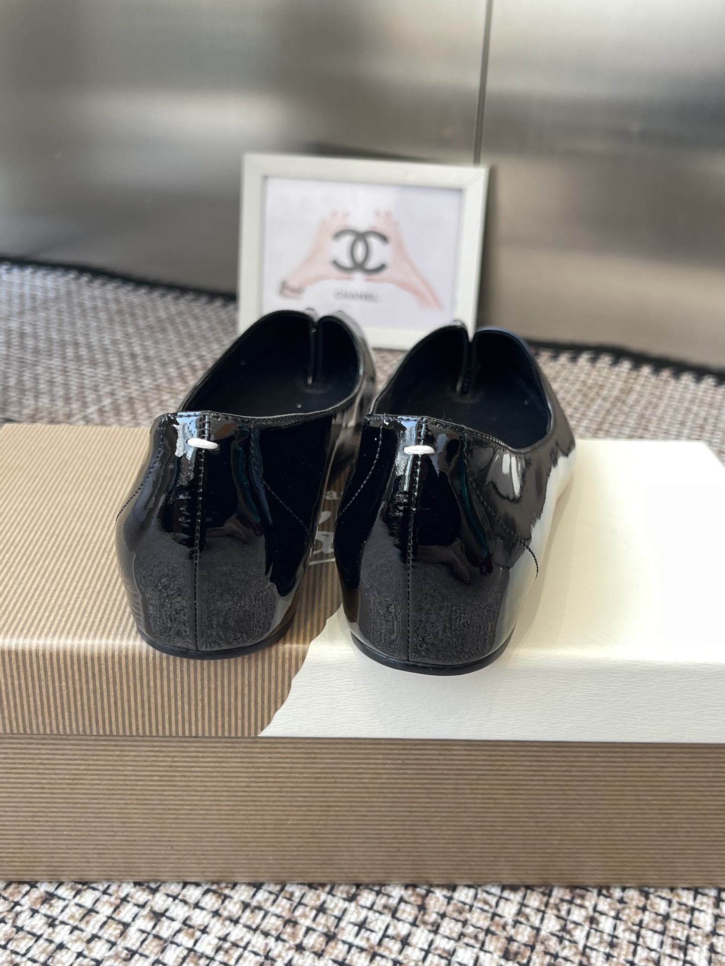 UA Chr1st1an Louboutin x Ma1s0n Marg*e1a Tabi Leather Ballet Flats