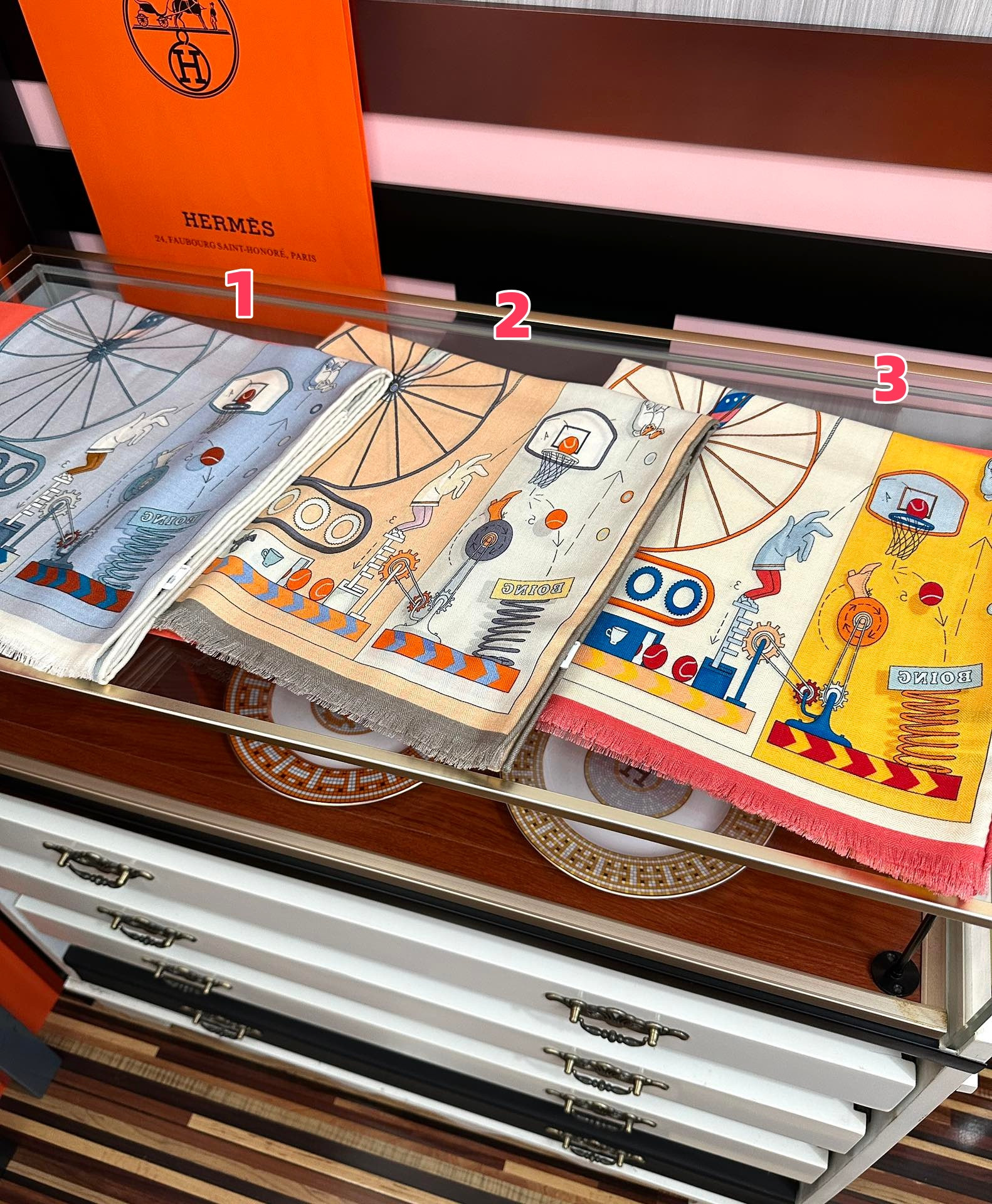 H**me5 scarf 65x185cm