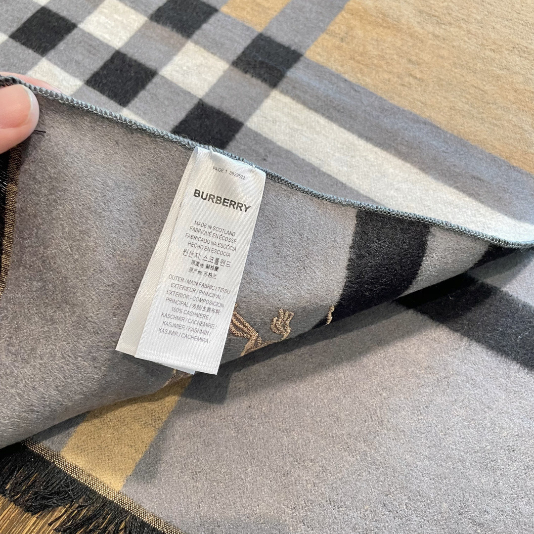 Bv*b*rry scarf 45x180cm