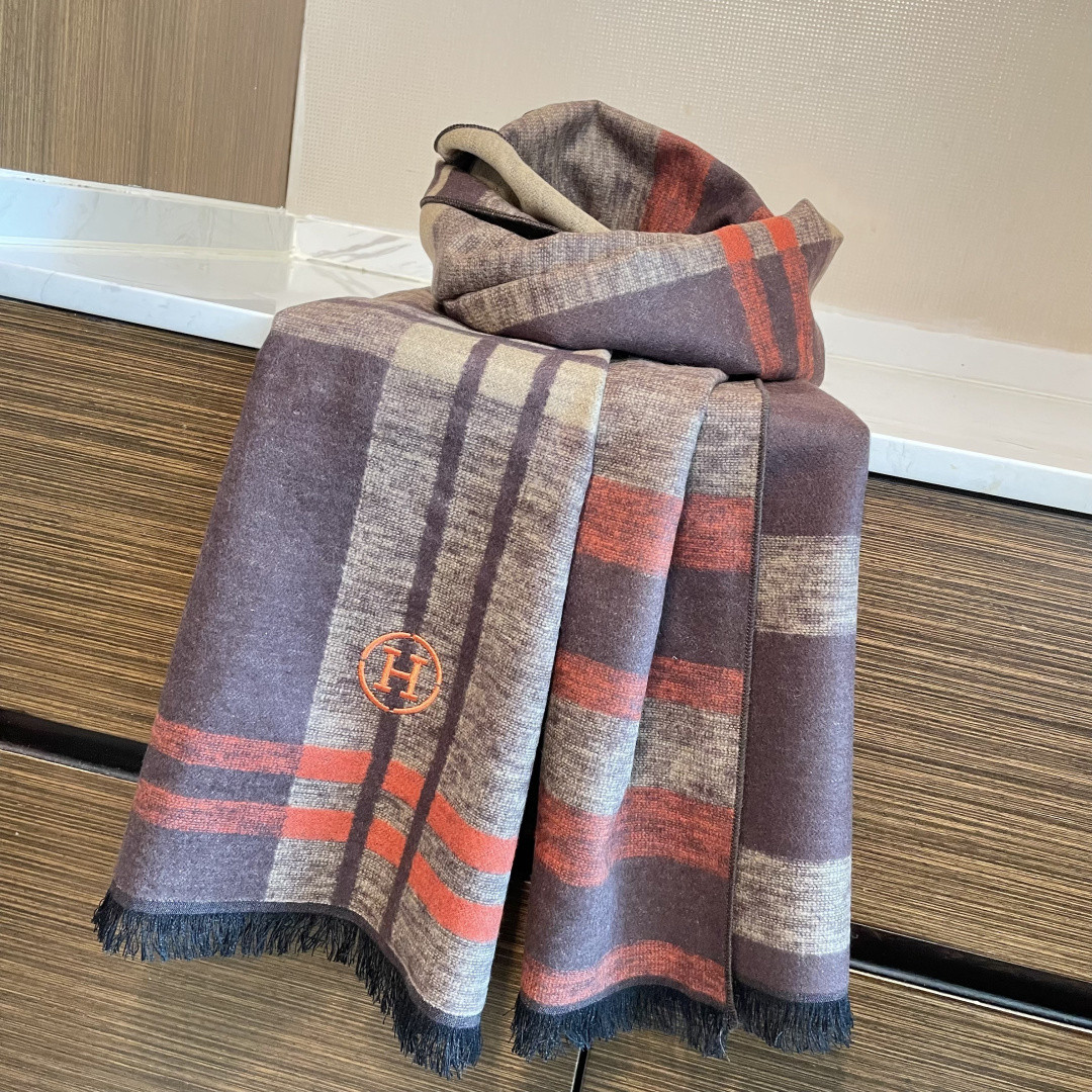 H**me5 scarf 45x180cm