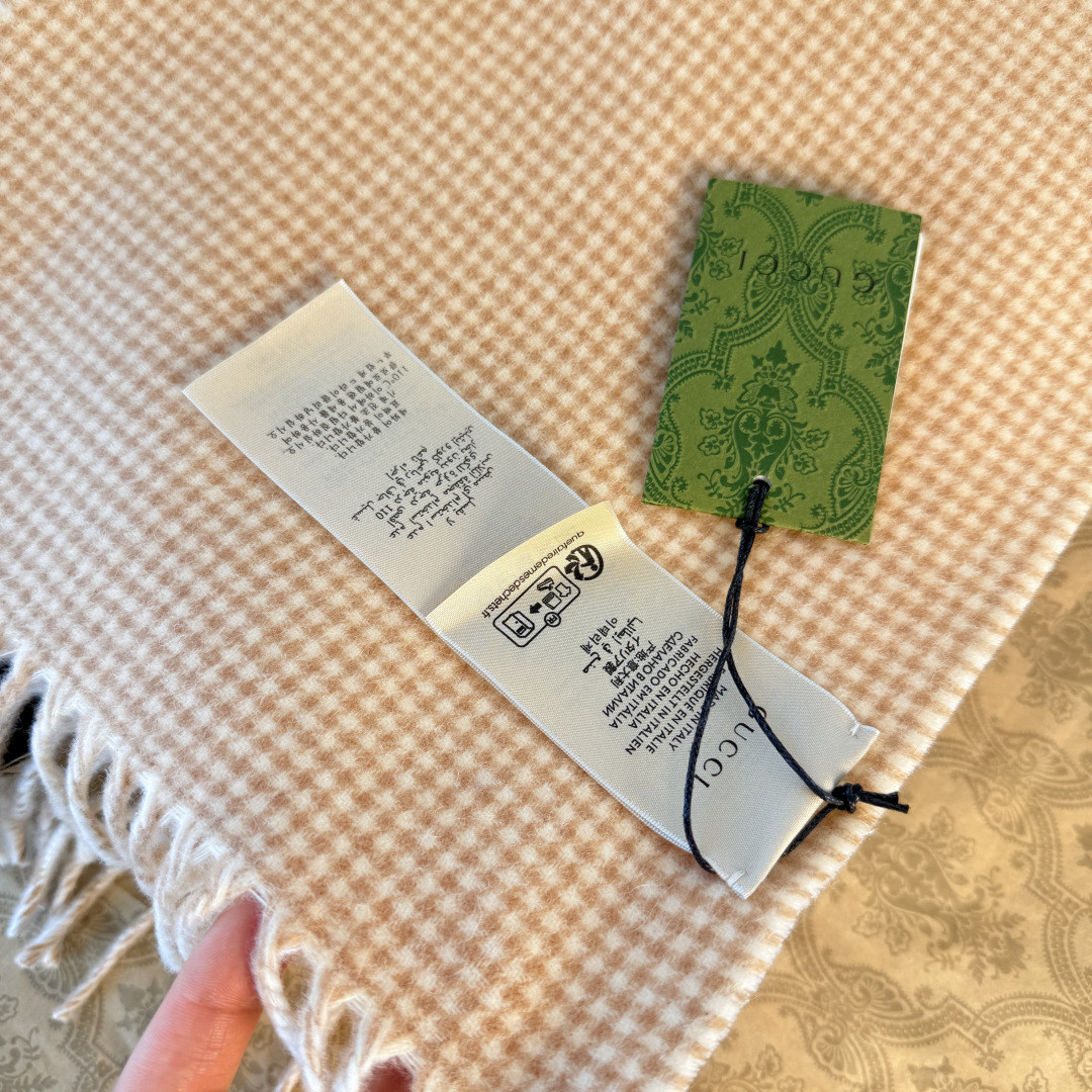 Gvc*1 scarf 30x180cm 100%cashmere