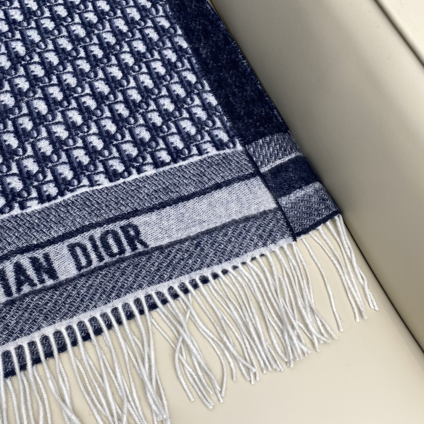 D10r scarf 45x200cm 100% cashmere