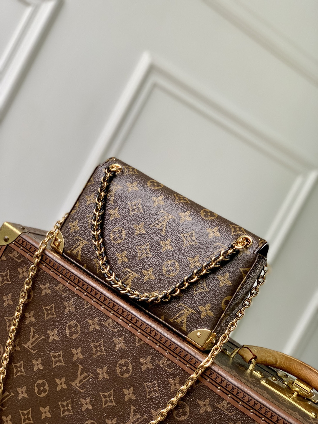 LV TRUNKIE EAST WEST BAG M27266 15x6x25cm