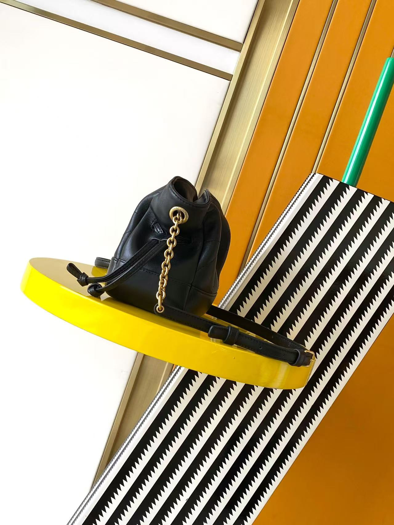 Y51 JAMIE Mini Shoulder Pouch in Lambskin 14.5x15.5x8cm