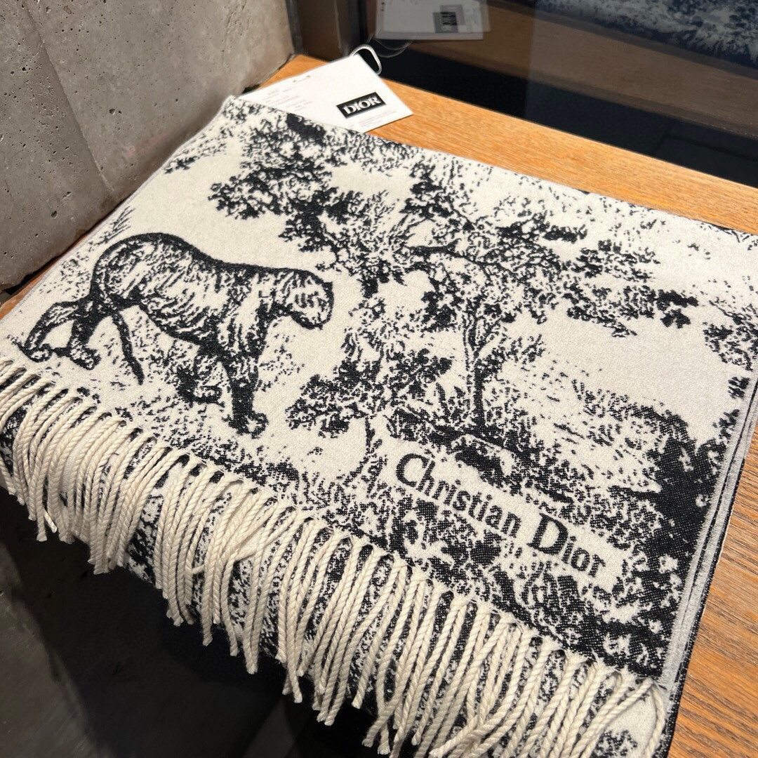 D10r printed scarf 200x45cm 59% cashmere 41% wool
