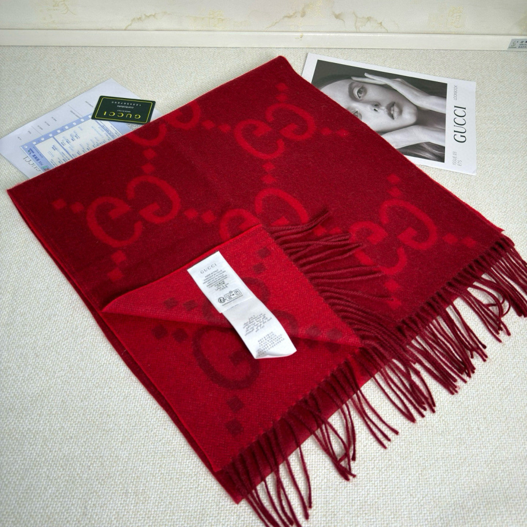 Gucci scarf 45x200cm 100% cashmere