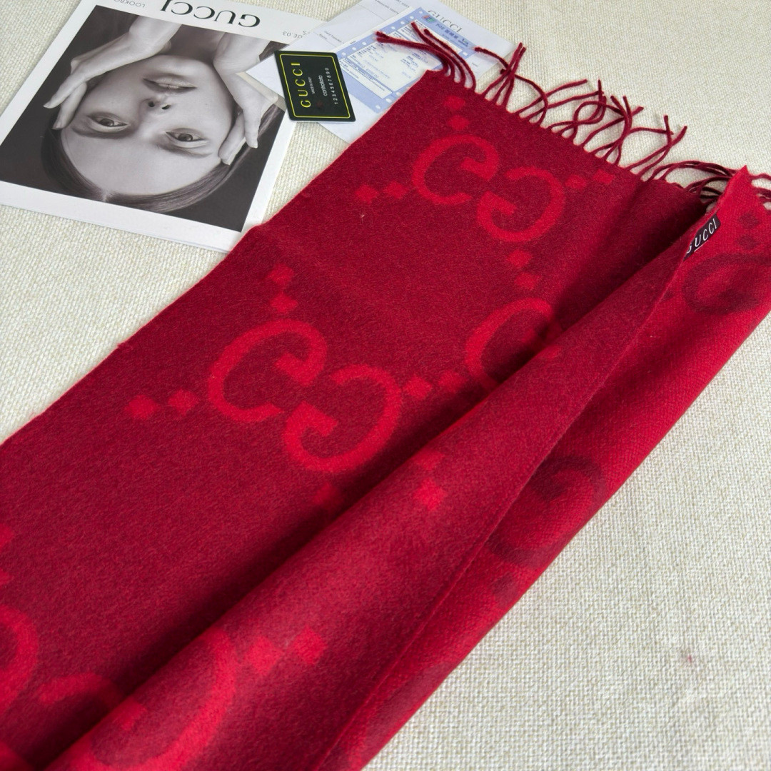 Gucci scarf 45x200cm 100% cashmere