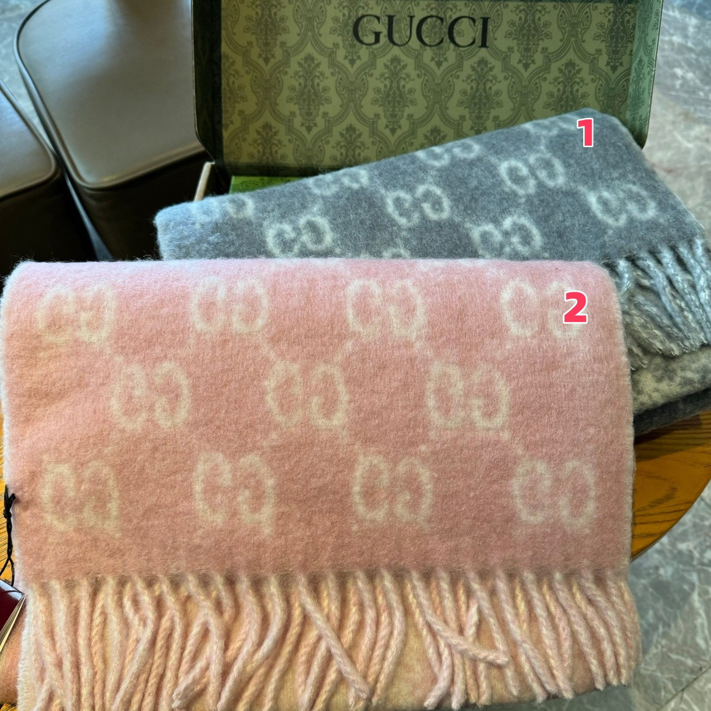 Gucci Gradient-colored scarf 200x37cm