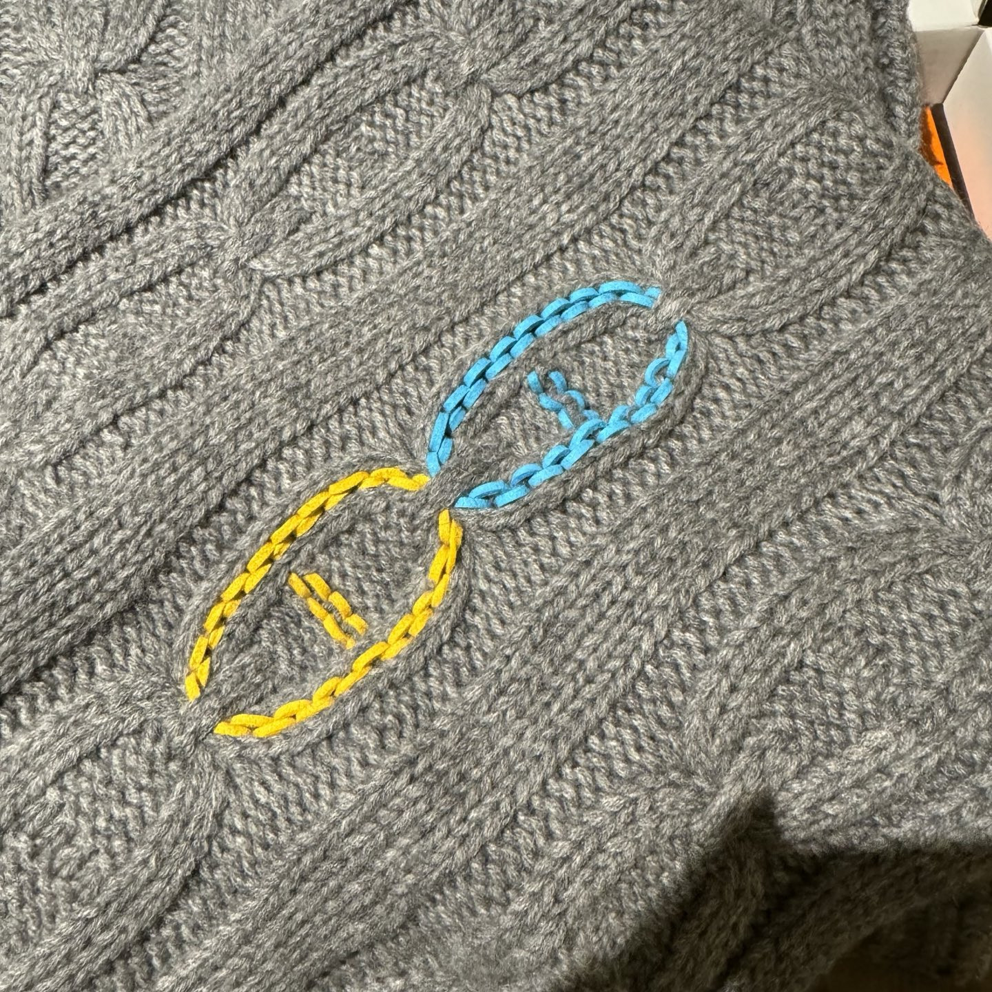 H**me5 scarf 30x200cm