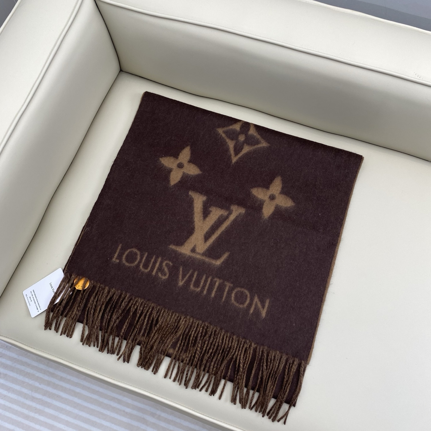 Louis Vuitton Reykjavik scarf 45x190cm 100% cashmere
