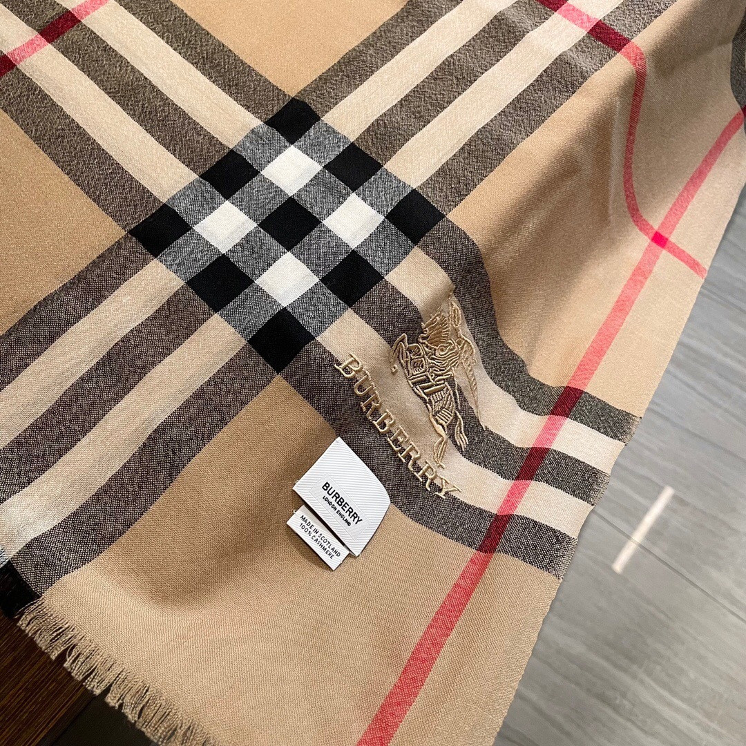 Bv*b*rry scarf 90x200cm