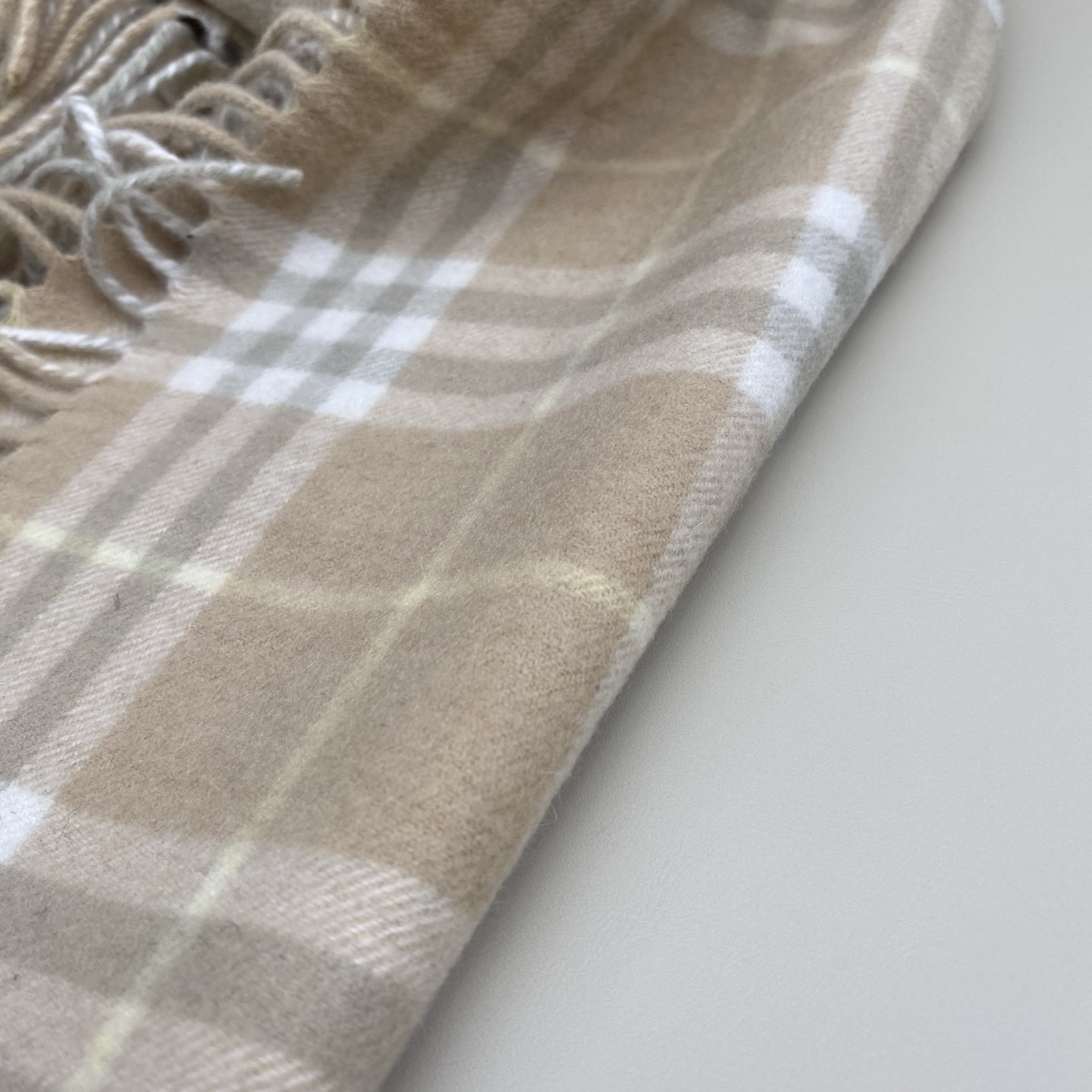 Bv*b*rry Check Cashmere Happy scarf 30x155cm