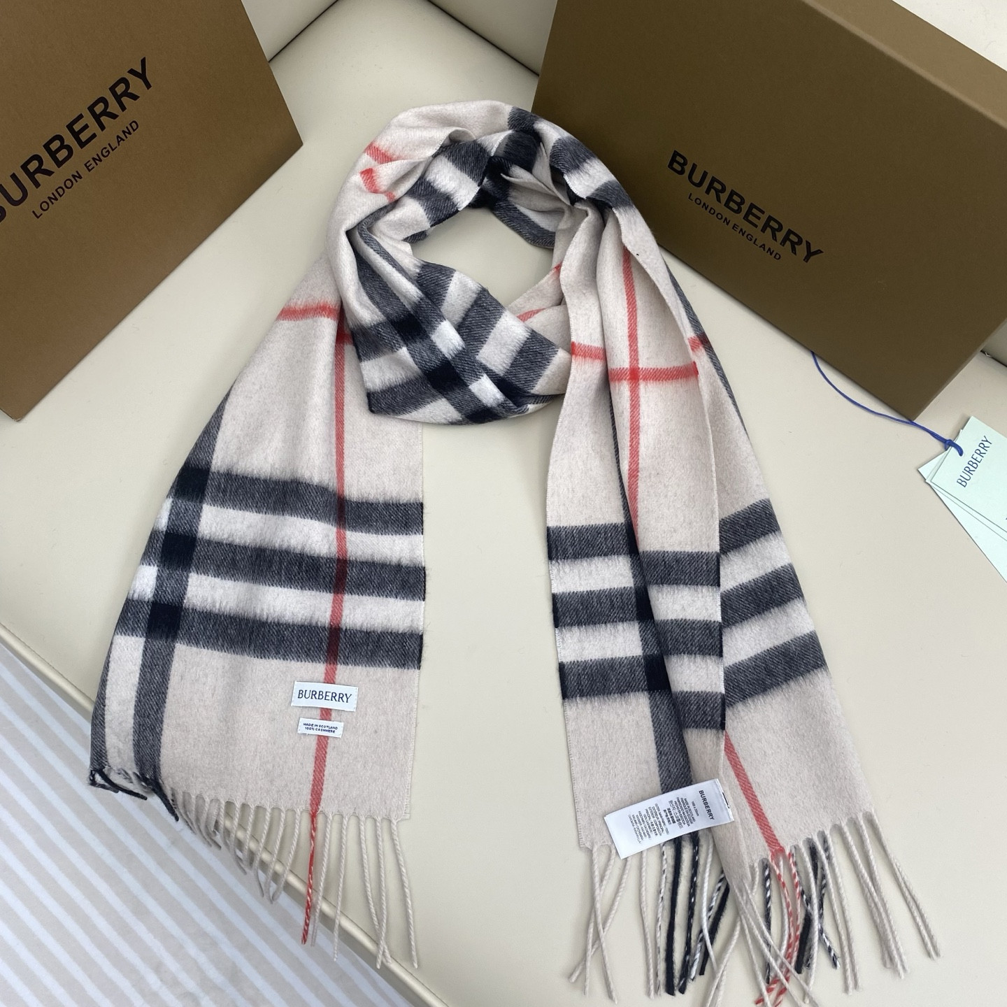 Bv*b*rry scarf 30x168cm 100% cashmere
