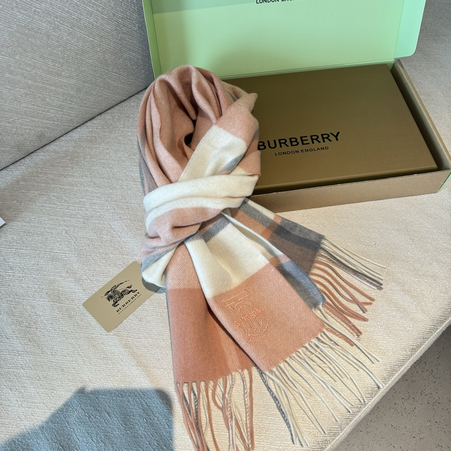 Bv*b*rry scarf 30x168cm 100% cashmere