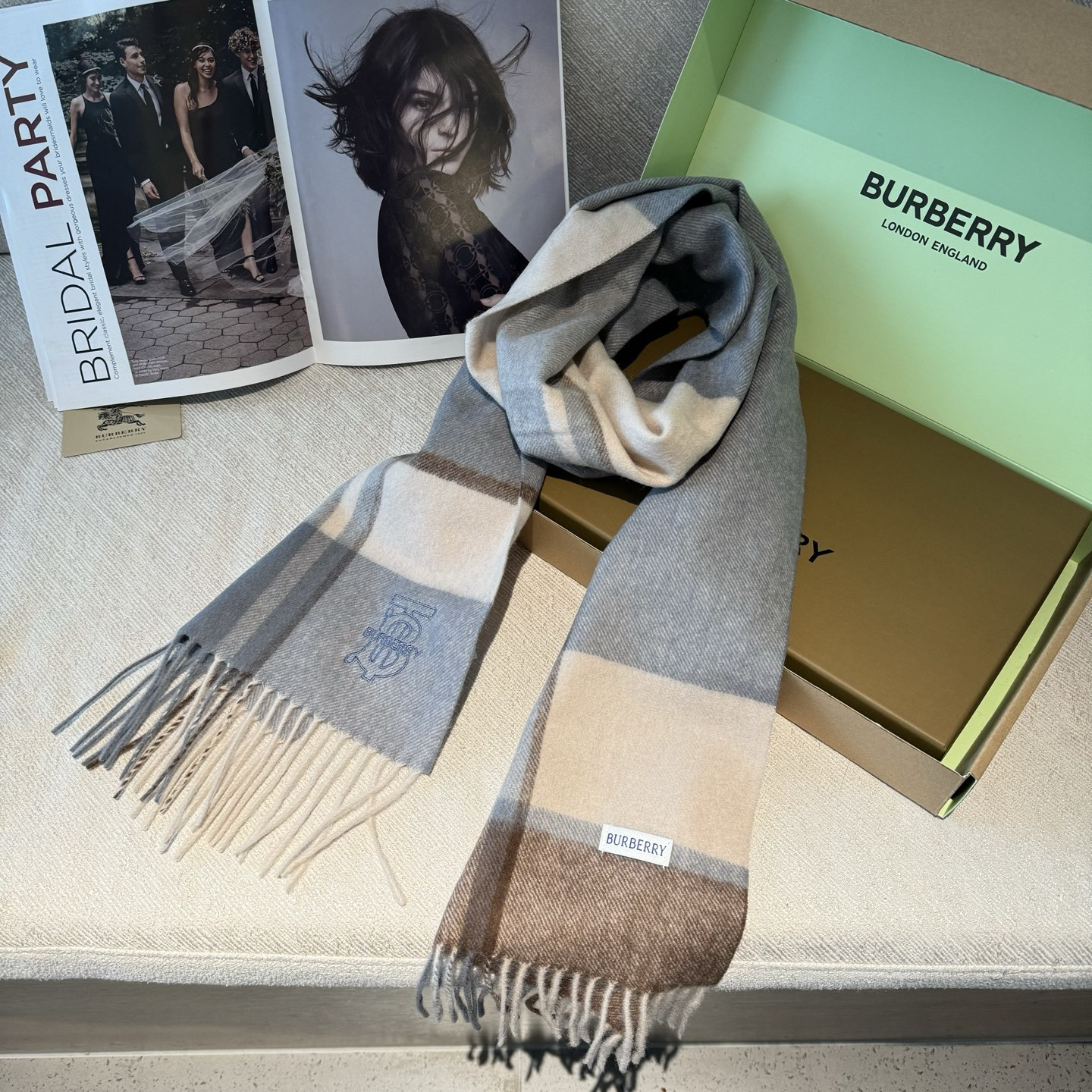 Bv*b*rry scarf 30x168cm 100% cashmere