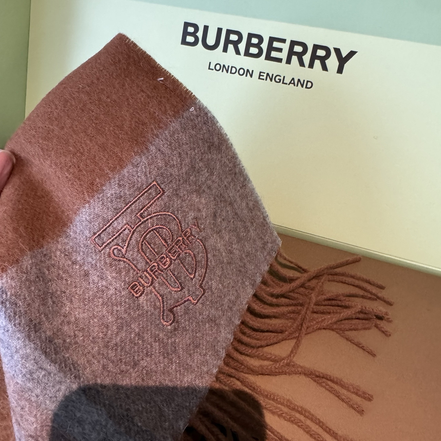 Bv*b*rry scarf 30x168cm 100% cashmere