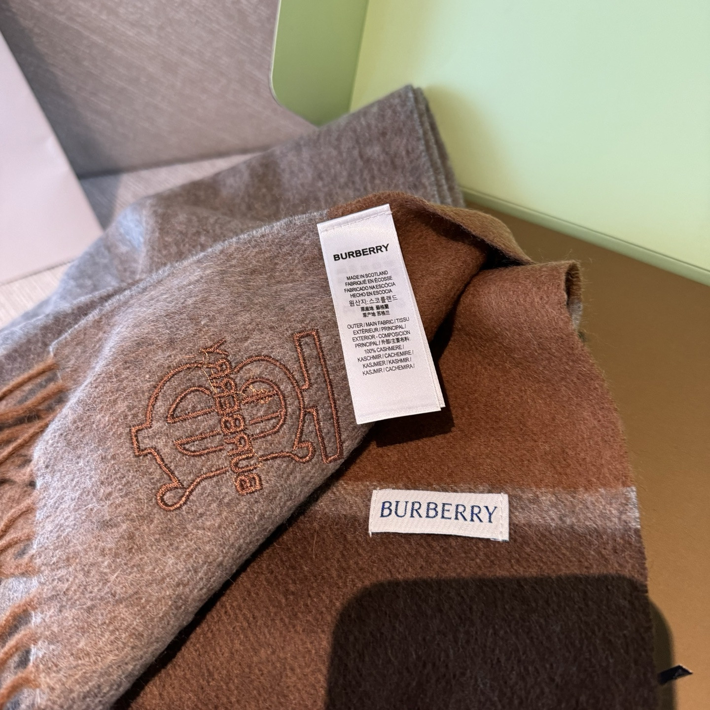 Bv*b*rry scarf 30x168cm 100% cashmere