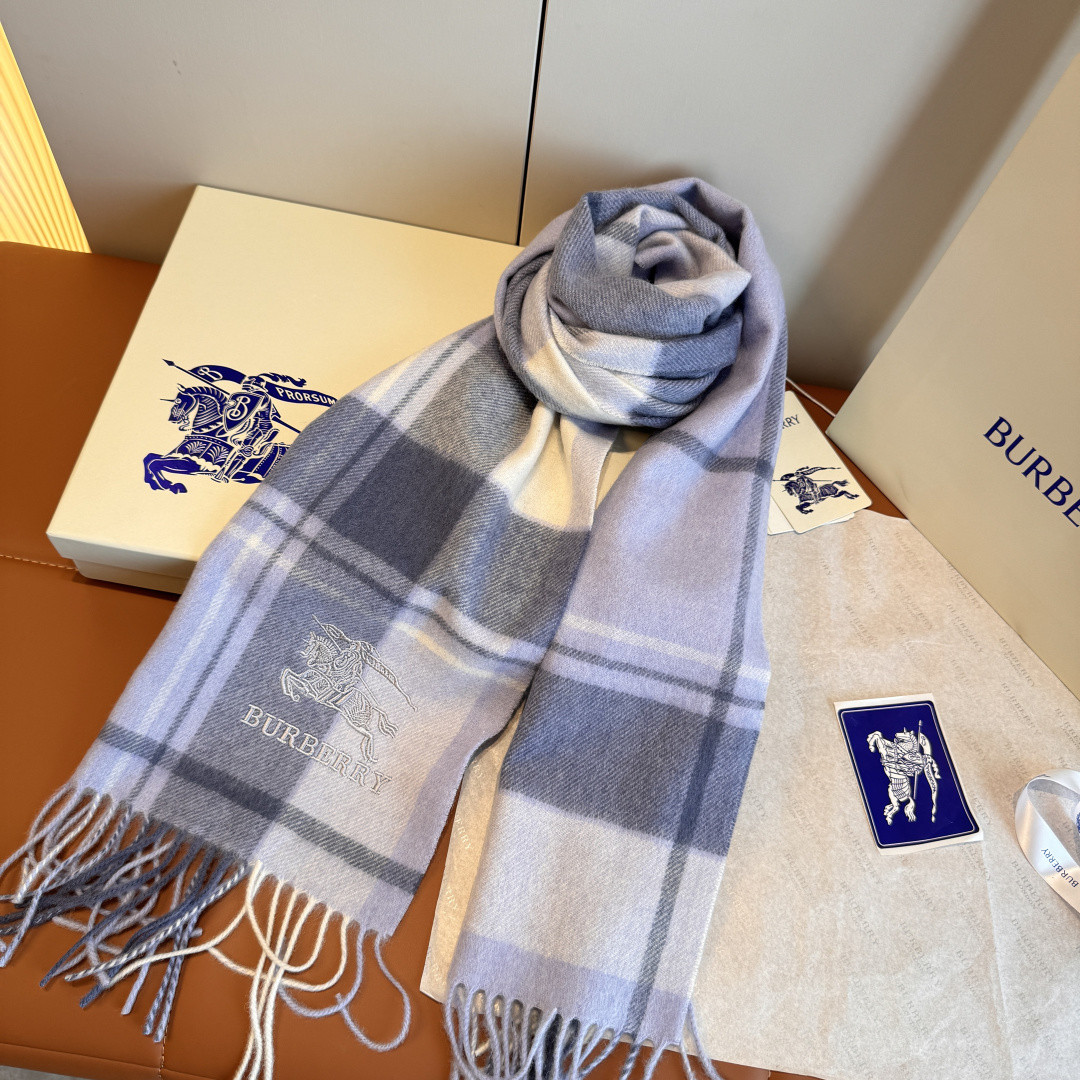 Bv*b*rry scarf 32x180cm