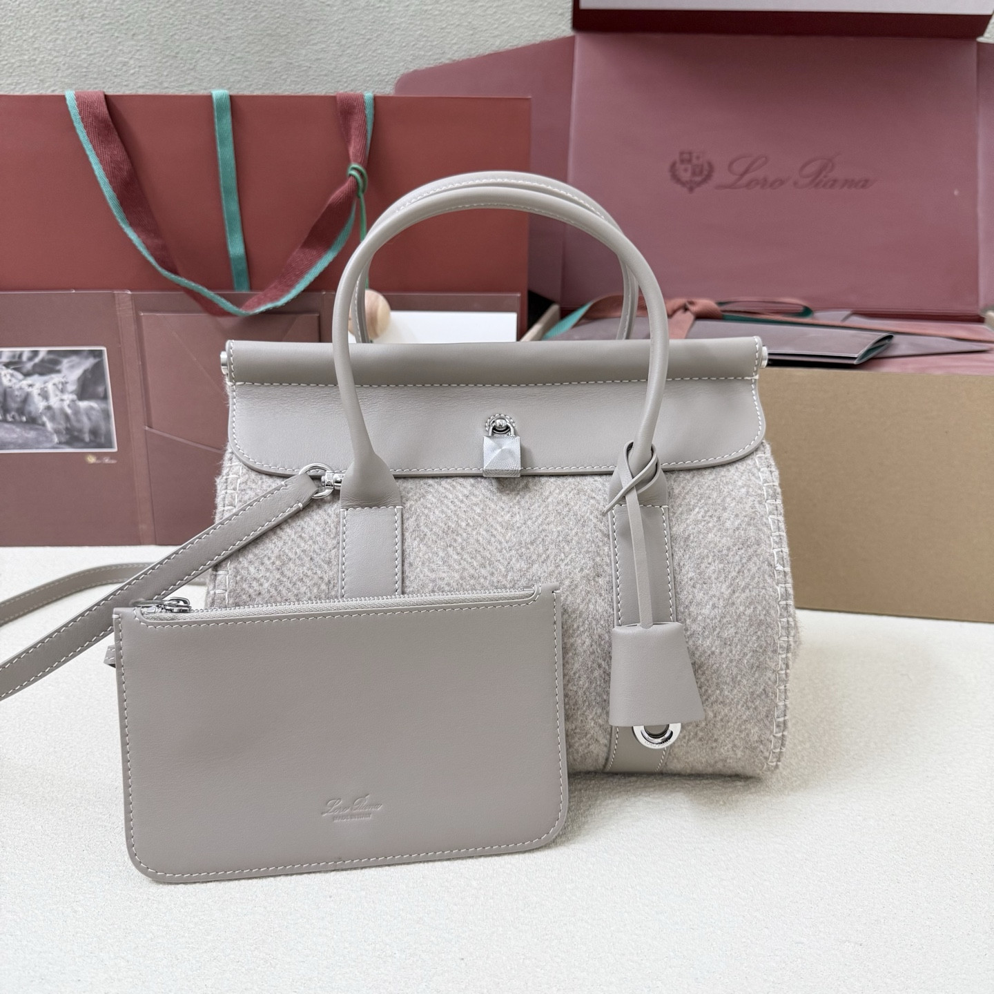 L0r0 P1ana Loom L25 25x18x12.5cm