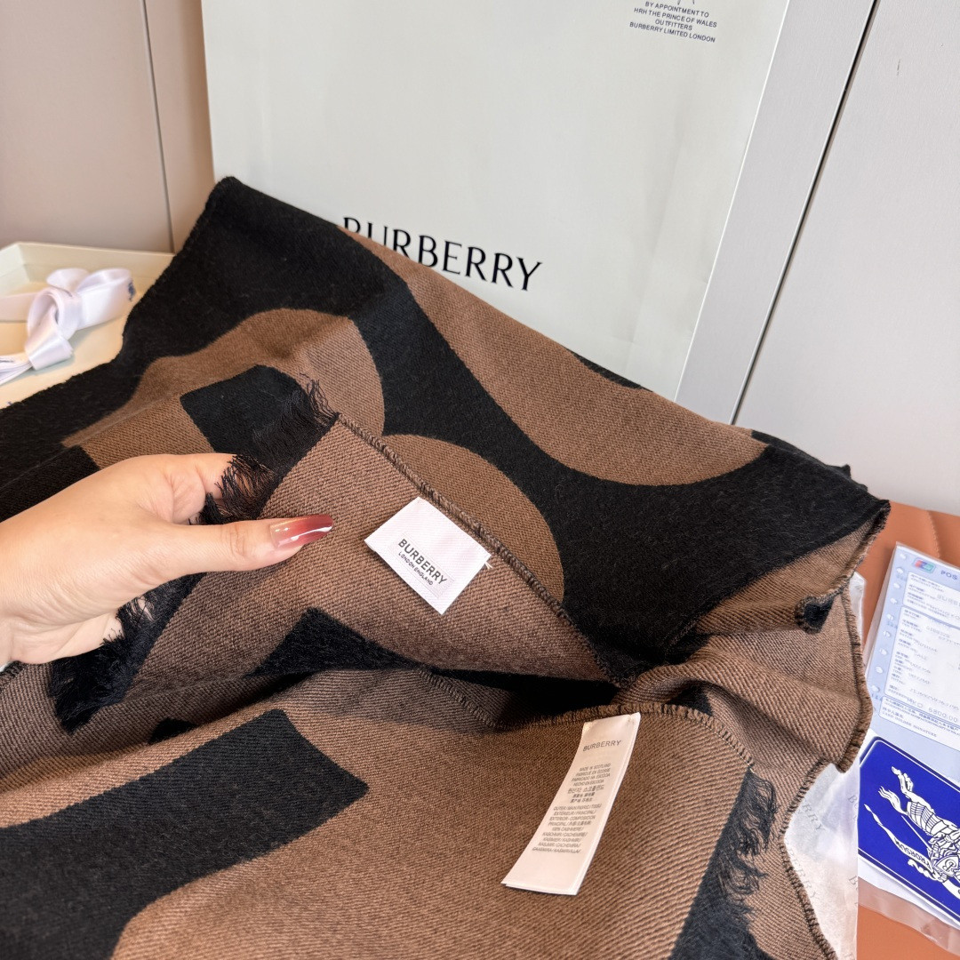 Bv*b*rry scarf 36x180cm