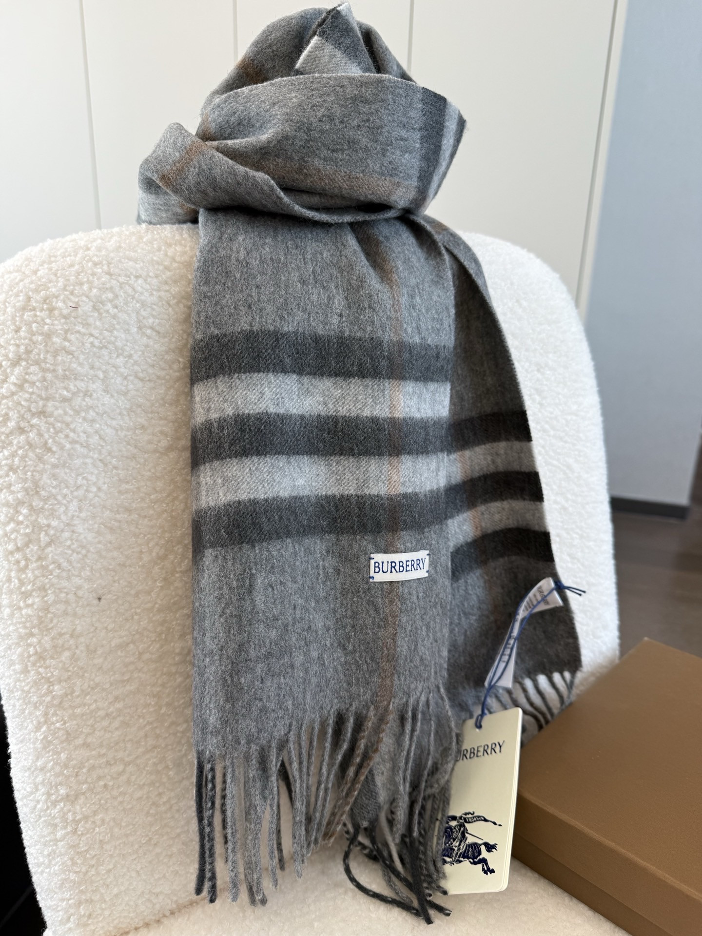 Bv*b*rry scarf 30x180cm