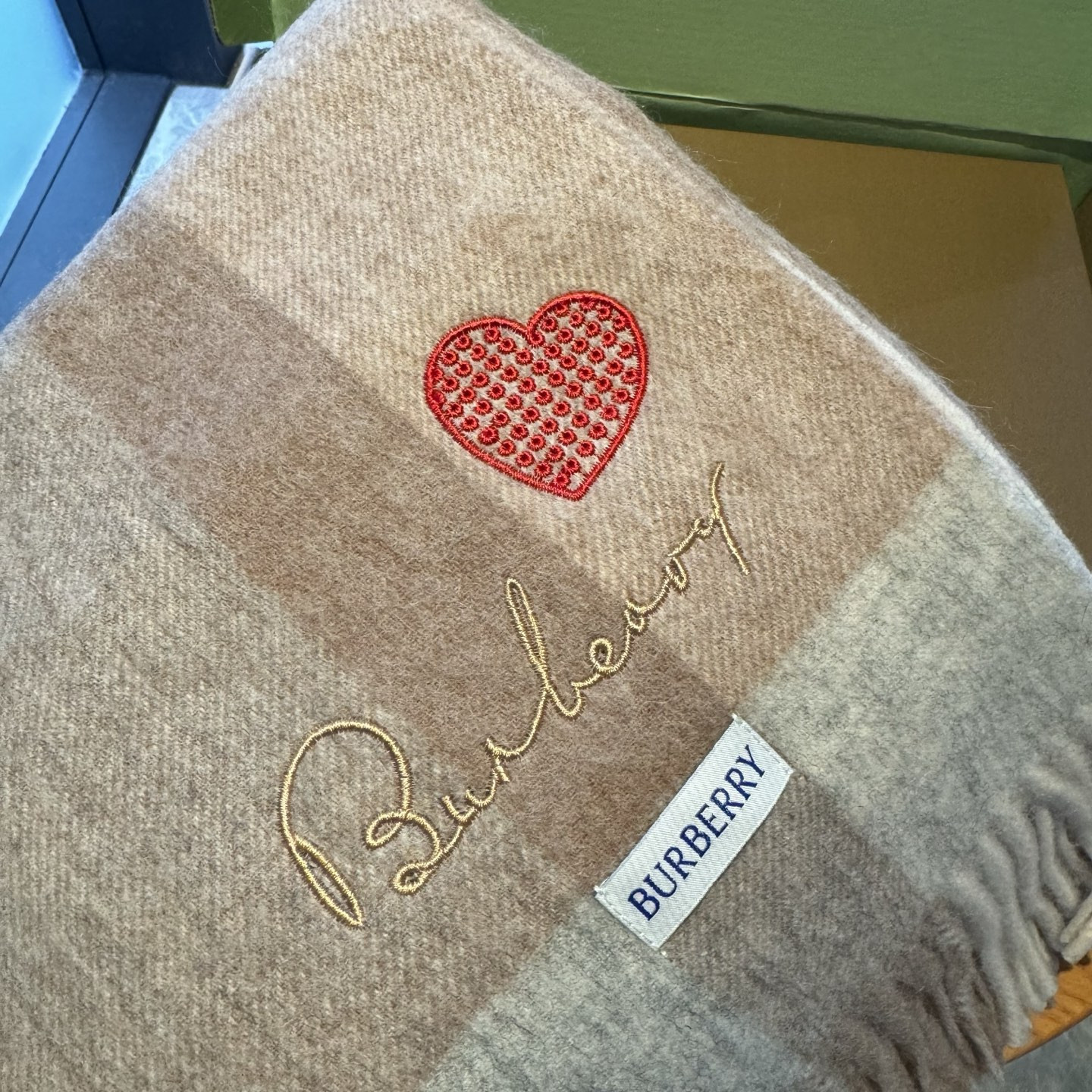 Bv*b*rry scarf 60x180cm 100% lambswool