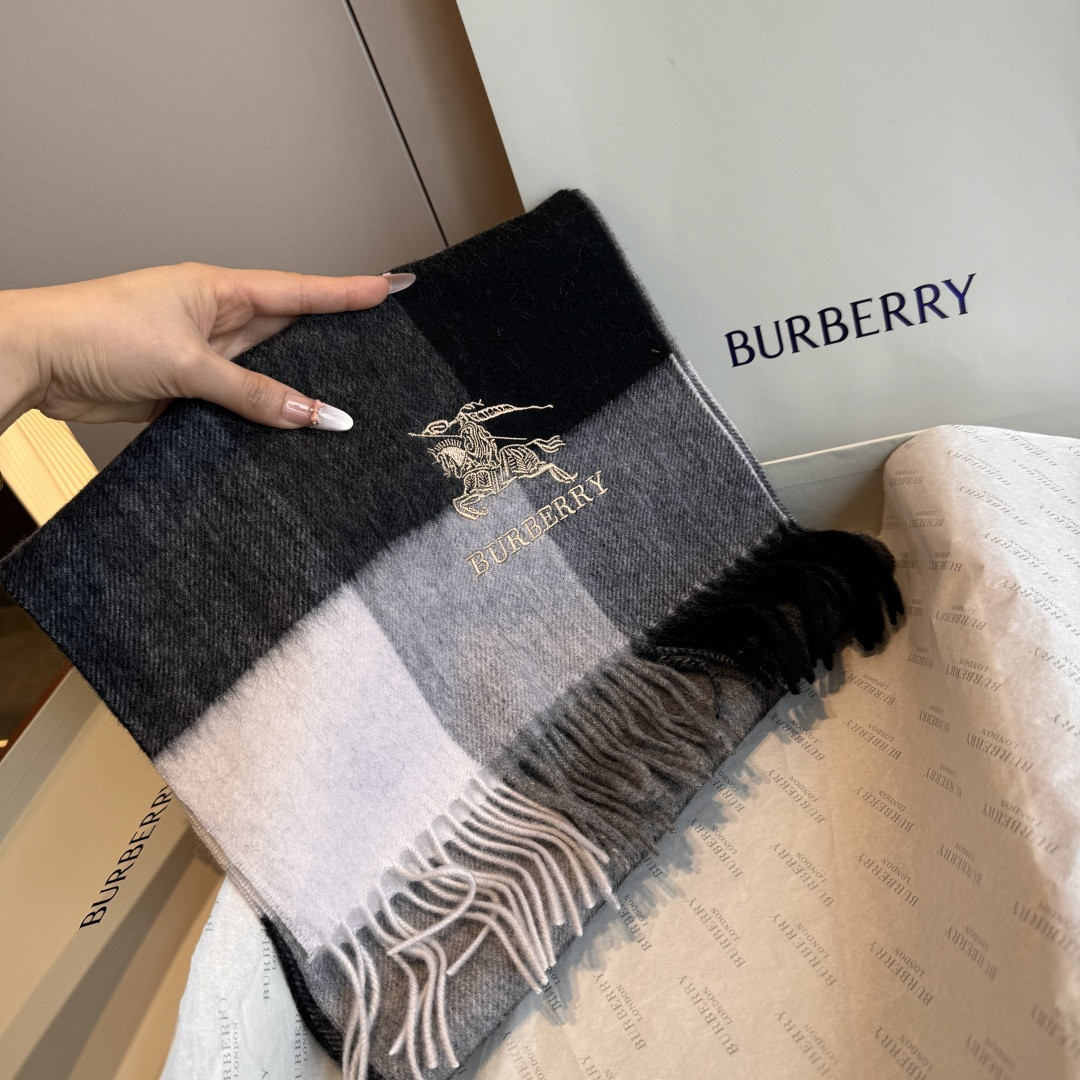 Bv*b*rry scarf 30x180cm 100% cashmere