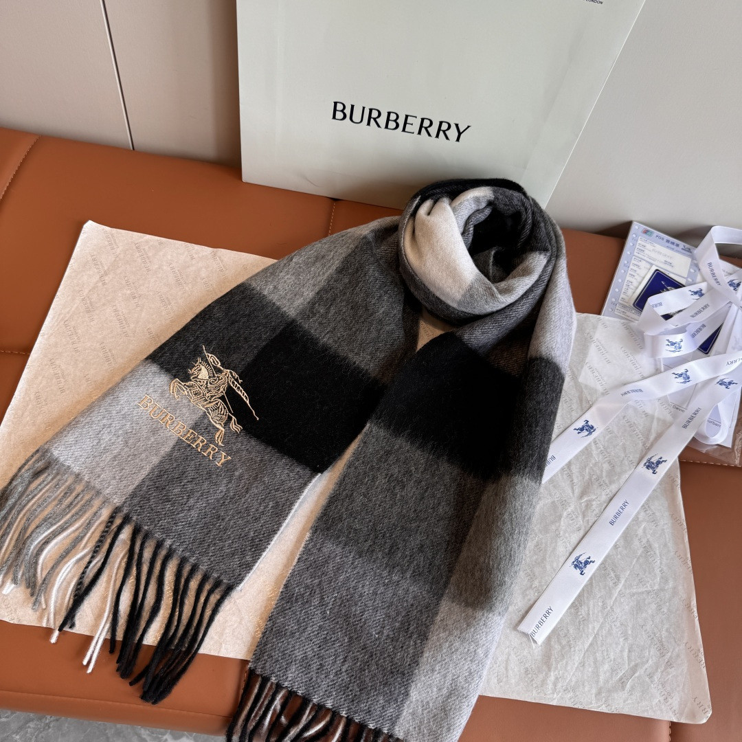 Bv*b*rry scarf 30x180cm 100% cashmere