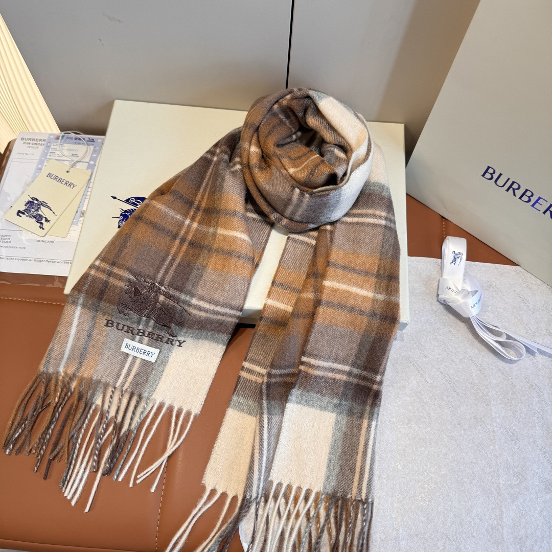 Bv*b*rry scarf 30x180cm